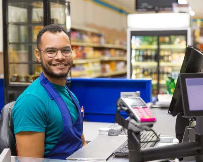  Eladó - pénztáros - Kóka - állás képe